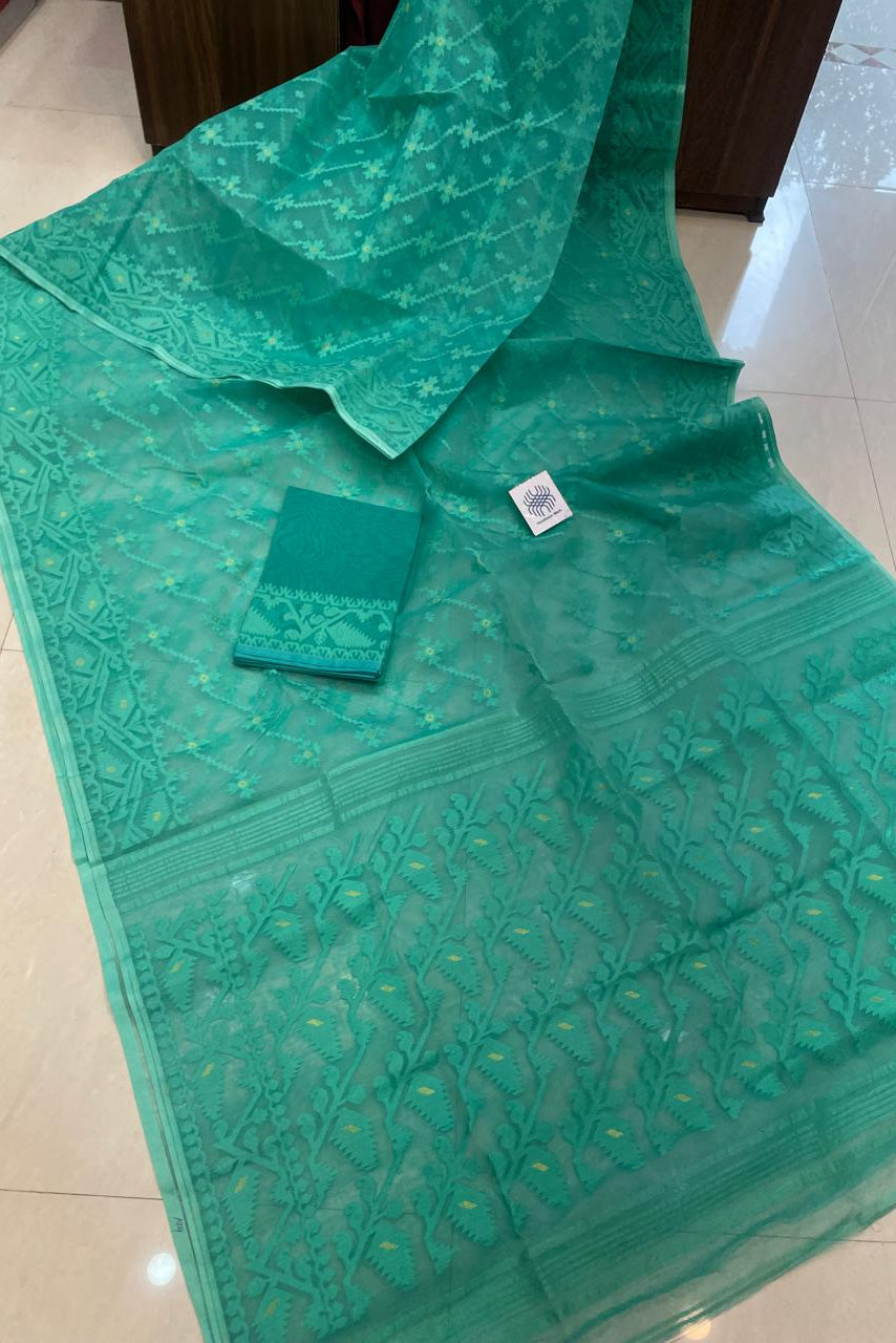 Taantika Karat Dhakai Jamdani Saree