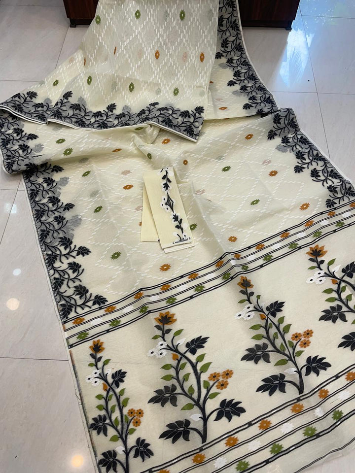 Kusumdola Dhakai Jamdani Saree