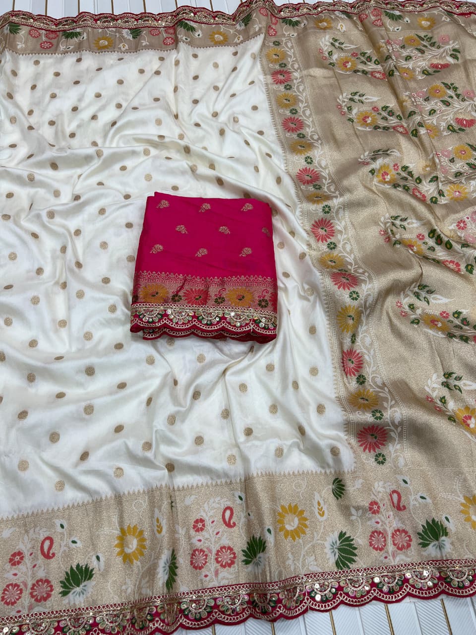 The Night Rose Banarasi Dola Silk Saree