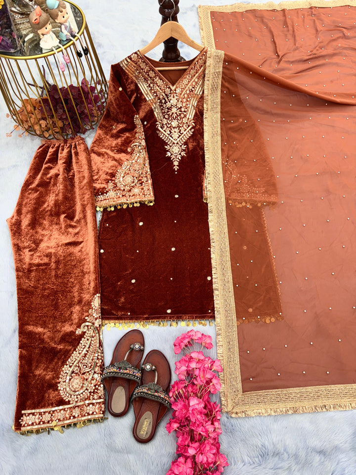 Extra Glitz Of Party- Designer Suit Set