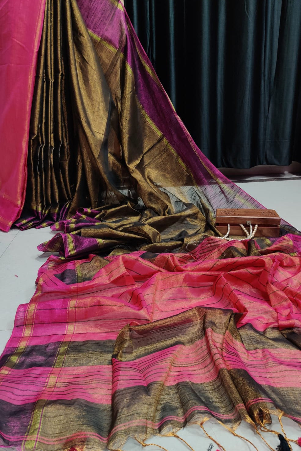 RongUraan Tissue Silk Saree – Monamaar