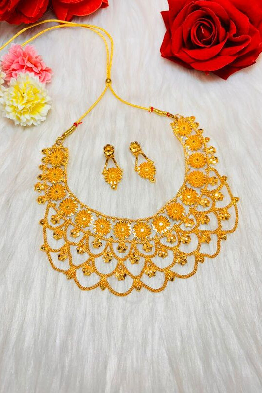 Kiyora - Gold Plated Necklace Set