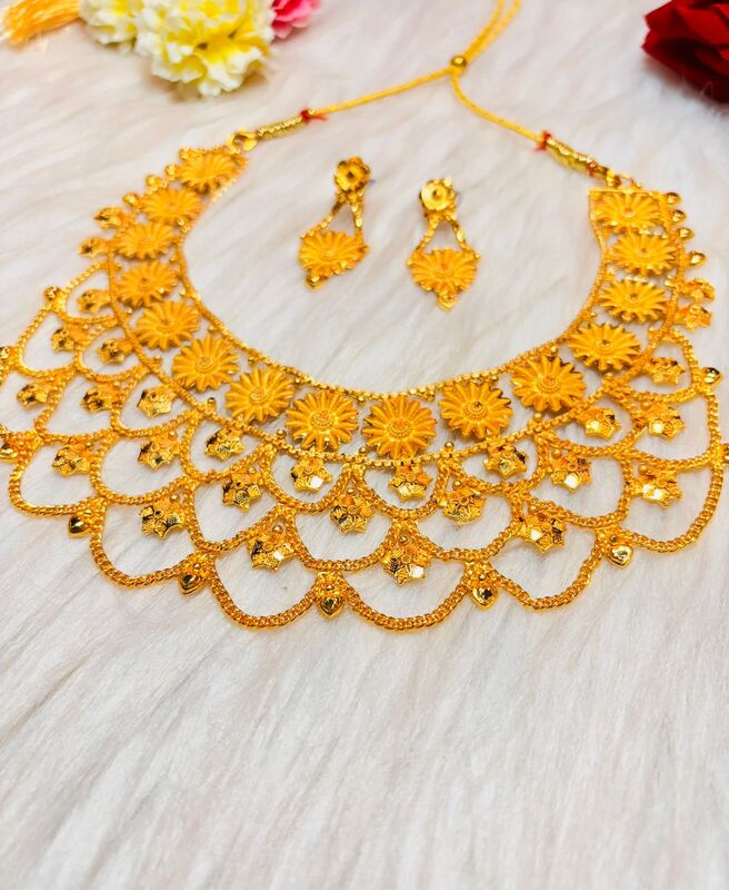Kiyora - Gold Plated Necklace Set