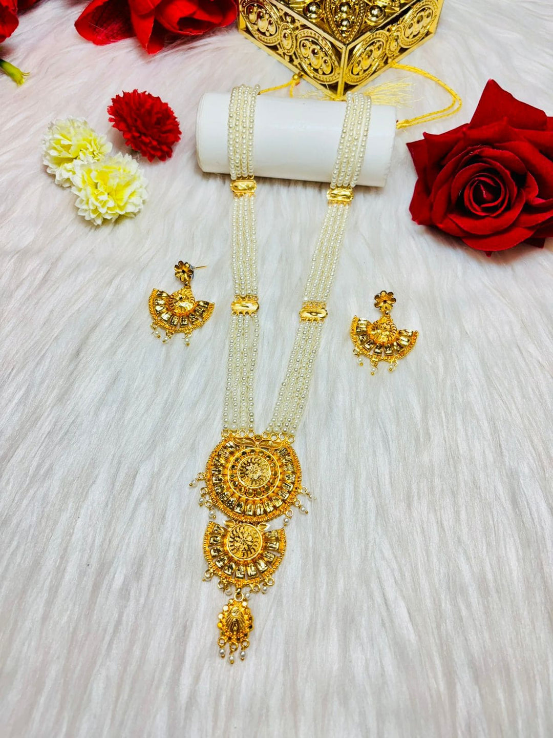 Royal Aura- Gold Plated Necklace Set