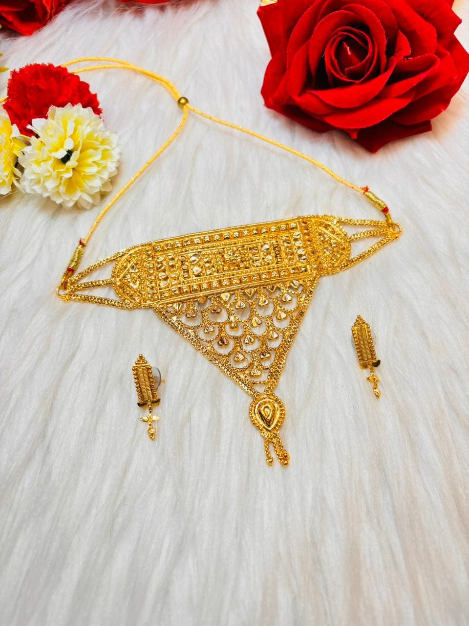 Gleamify - Gold Plated Jewellery Set