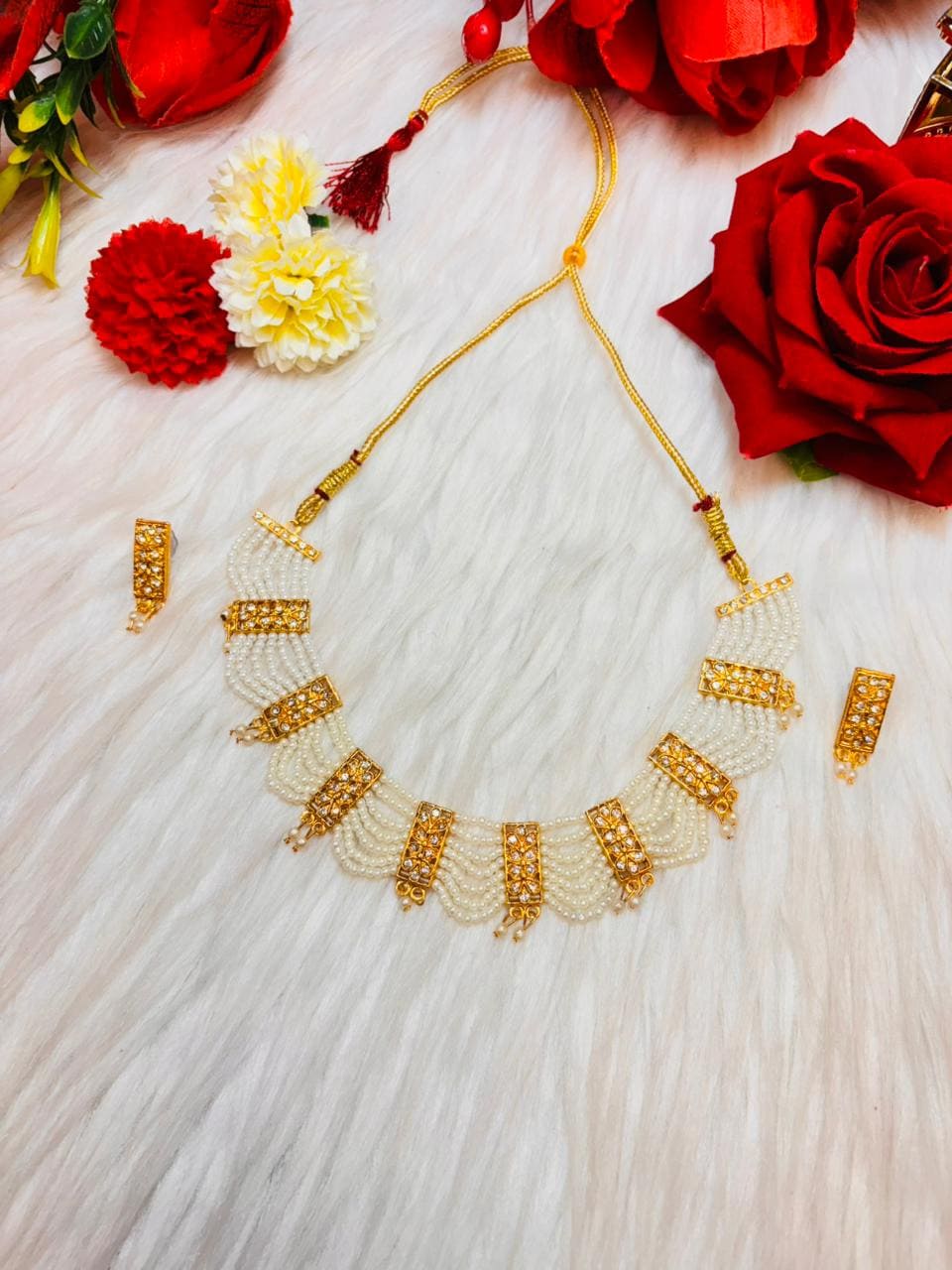 Pearl Vibe (Gold Plated Necklace Set)