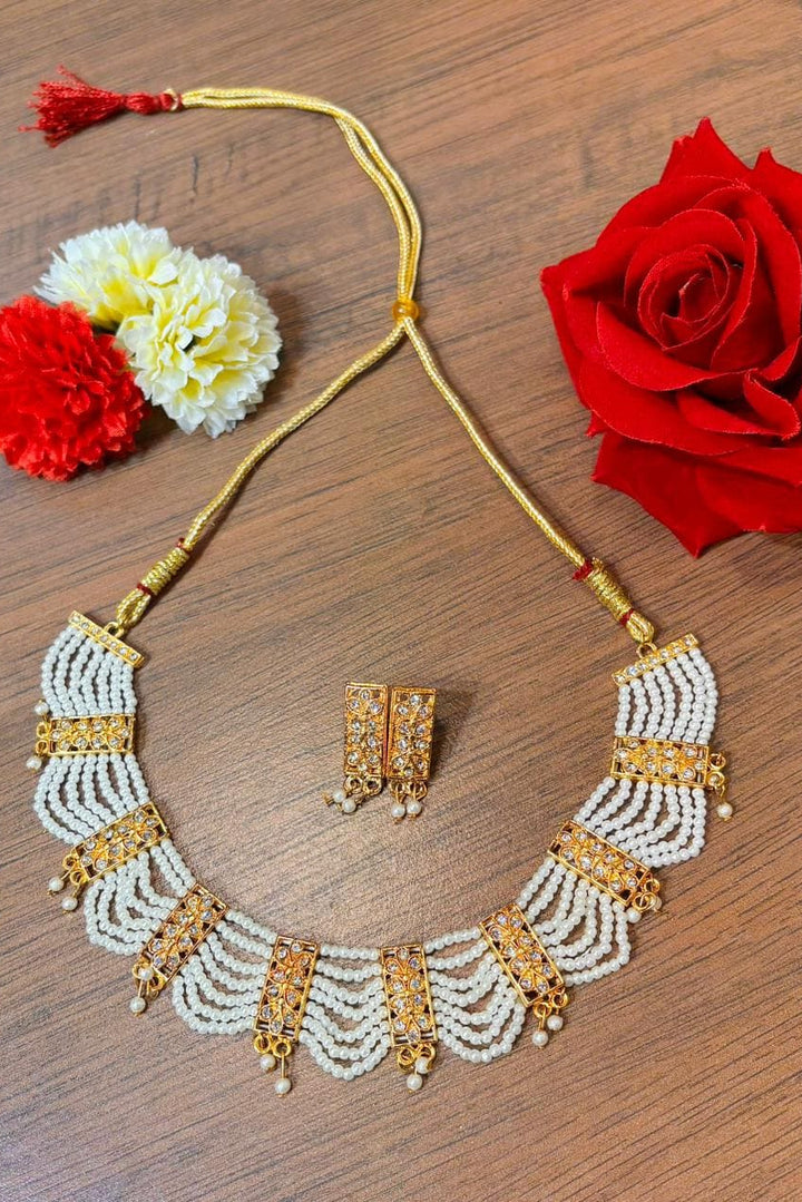 Pearl Vibe (Gold Plated Necklace Set)