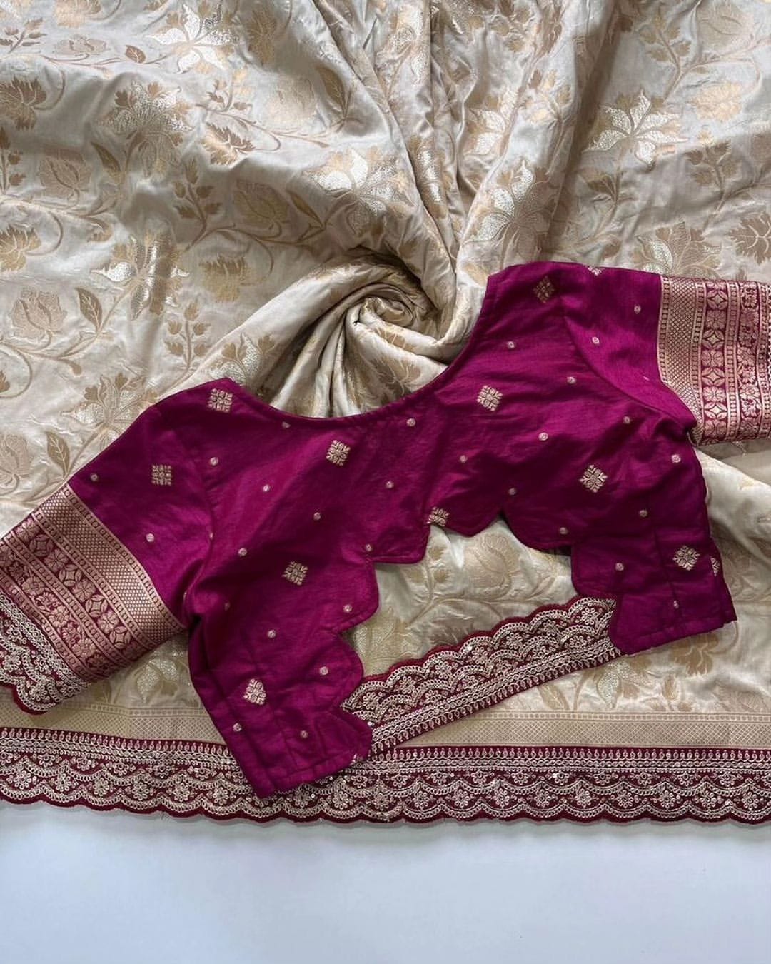 Flames Of Fantasy Dola Silk Saree