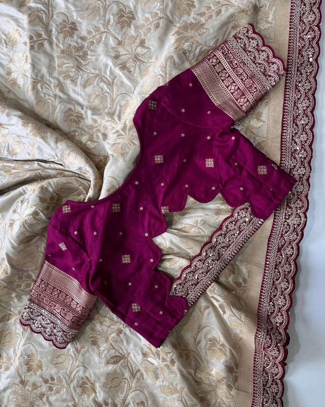 Flames Of Fantasy Dola Silk Saree