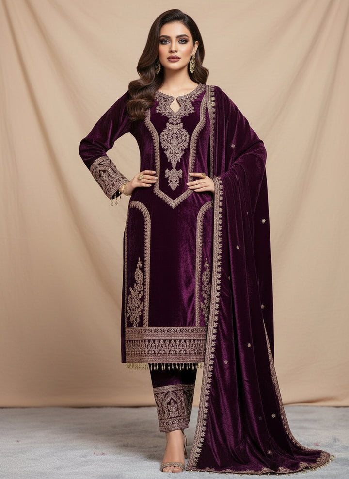 Mast Malang Velvet Suit Set