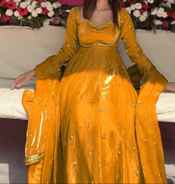Dreamwali Dulhan Fancy Silk Anarkali
