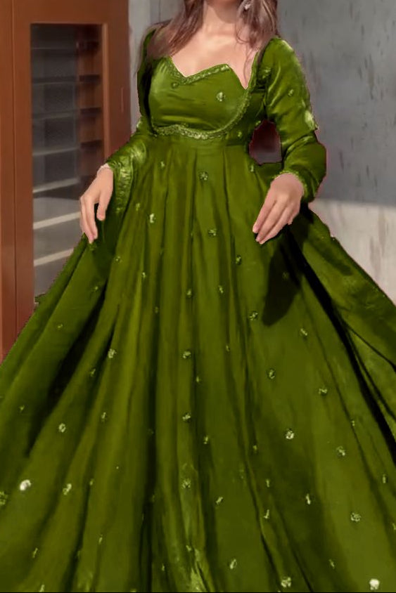 Dreamwali Dulhan Fancy Silk Anarkali