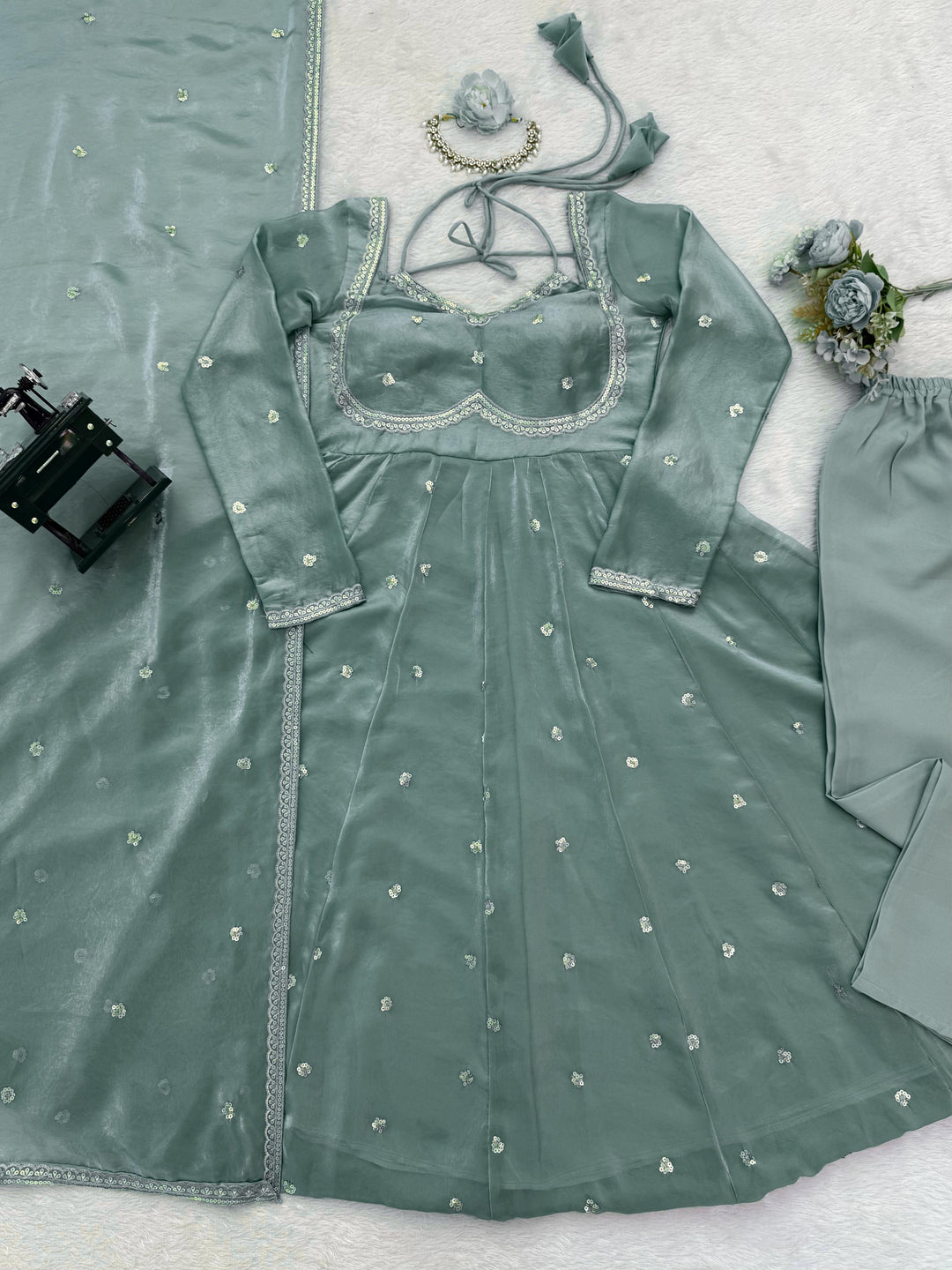 Dreamwali Dulhan Fancy Silk Anarkali