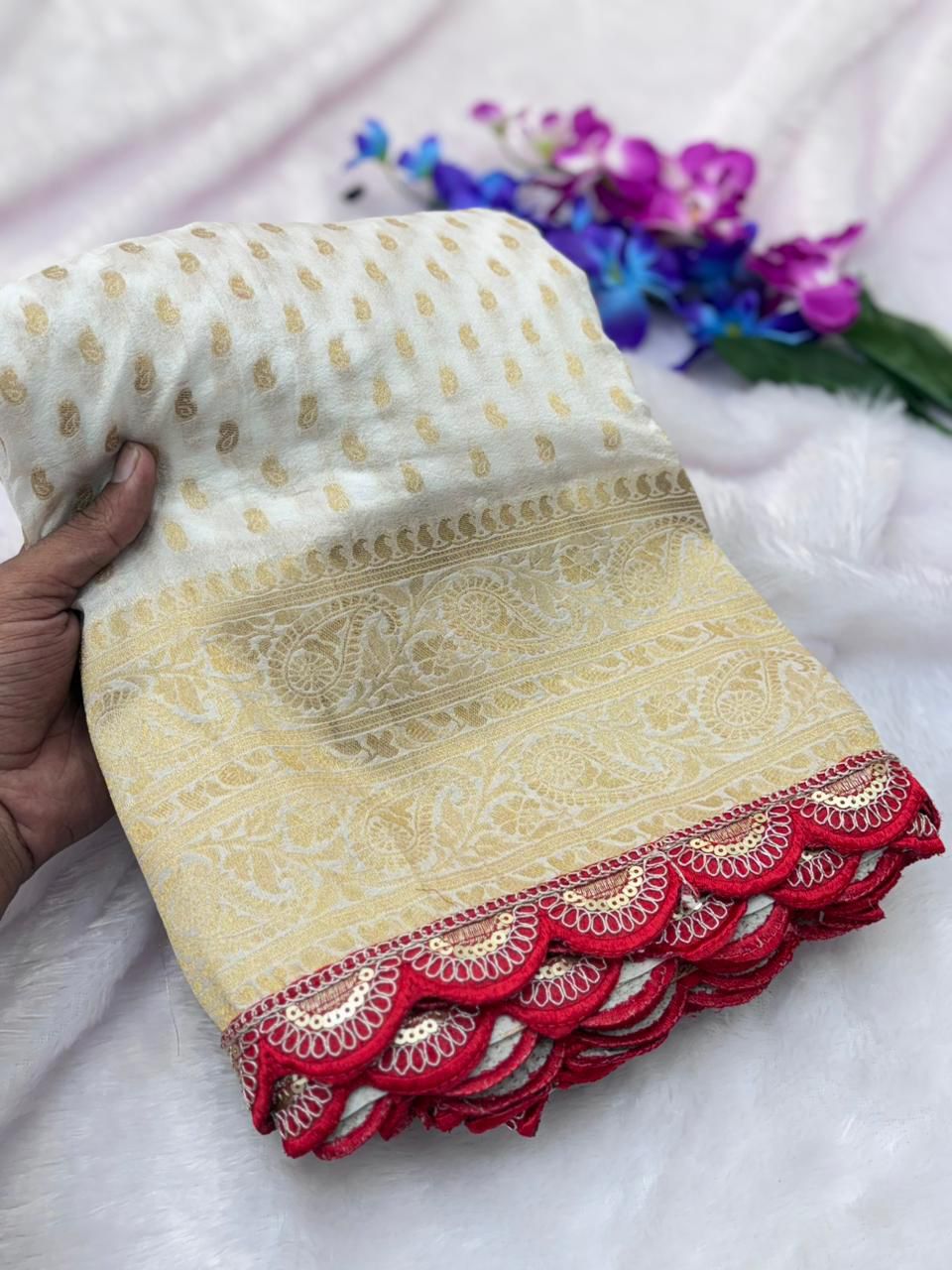 Pari Ki Adaa Crepe Khaddi Silk Saree