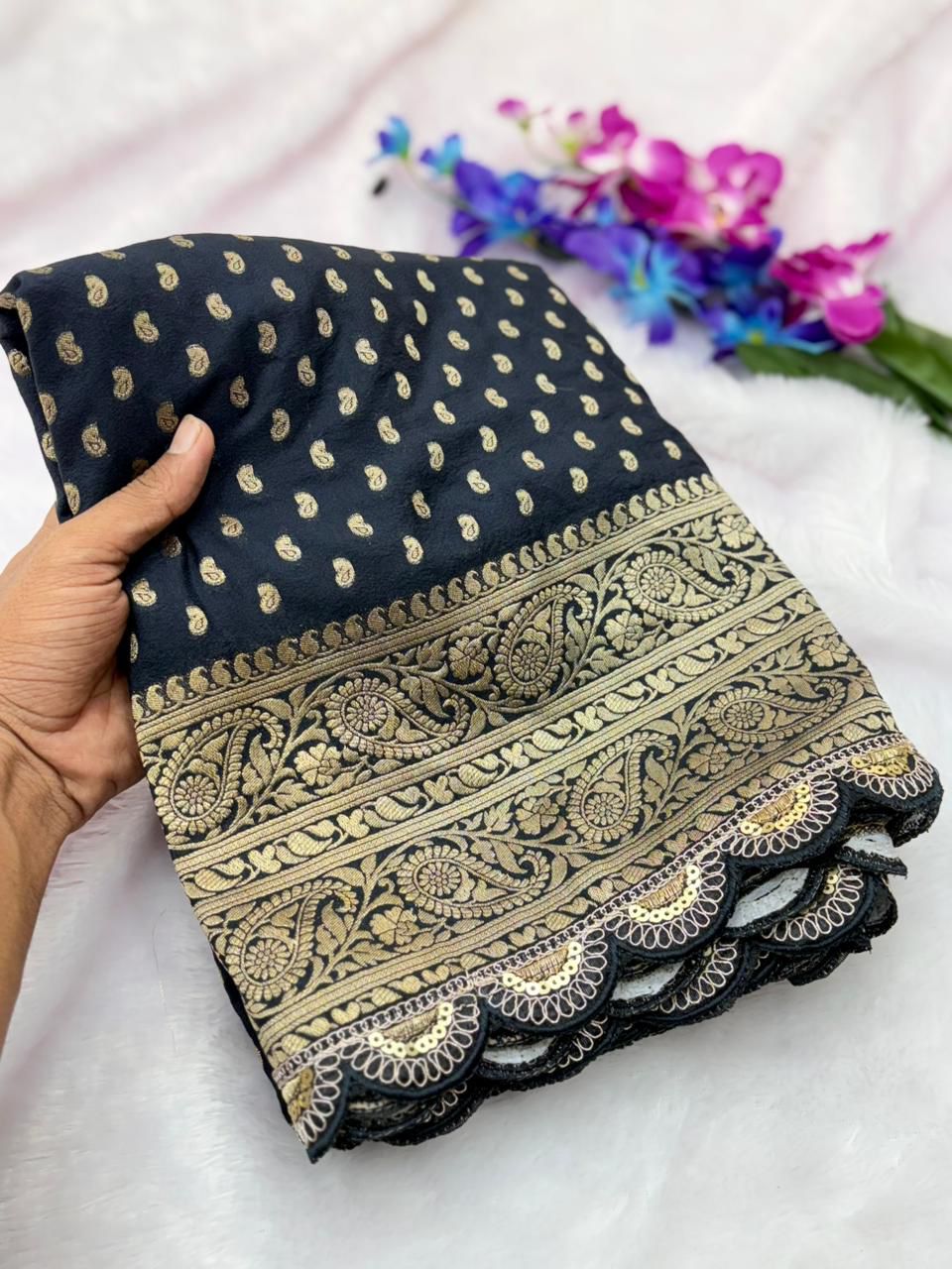 Pari Ki Adaa Crepe Khaddi Silk Saree