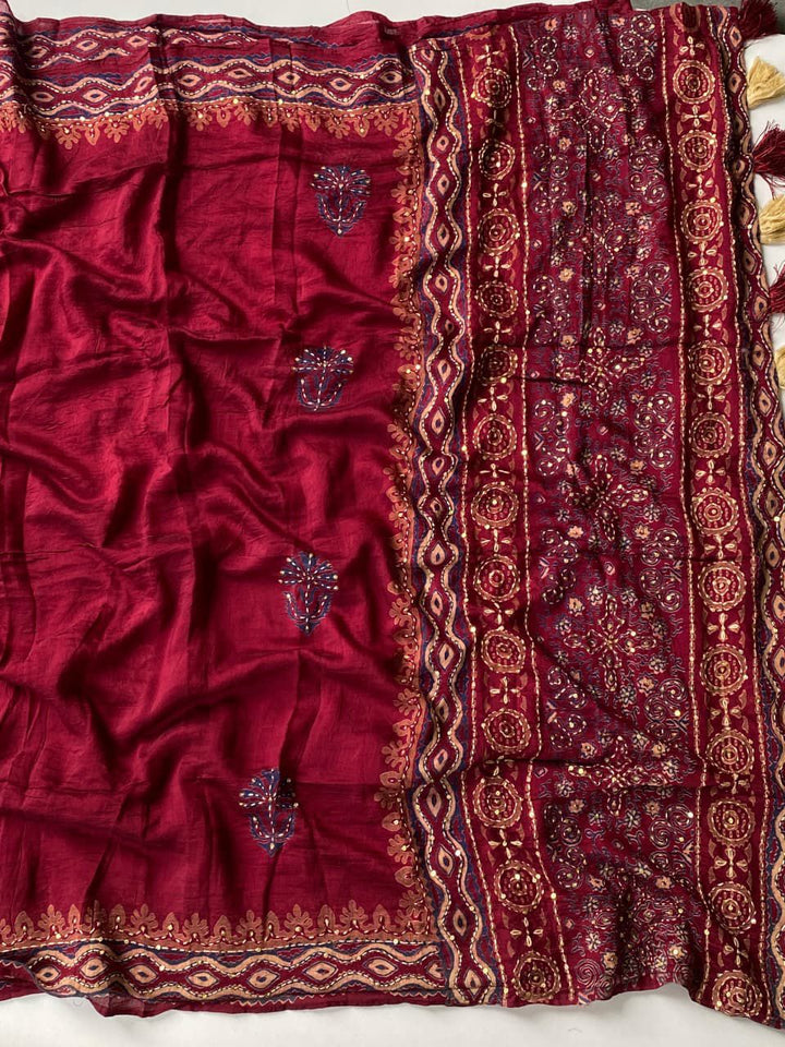 Flower Aura Elegance Chanderi Cotton Saree