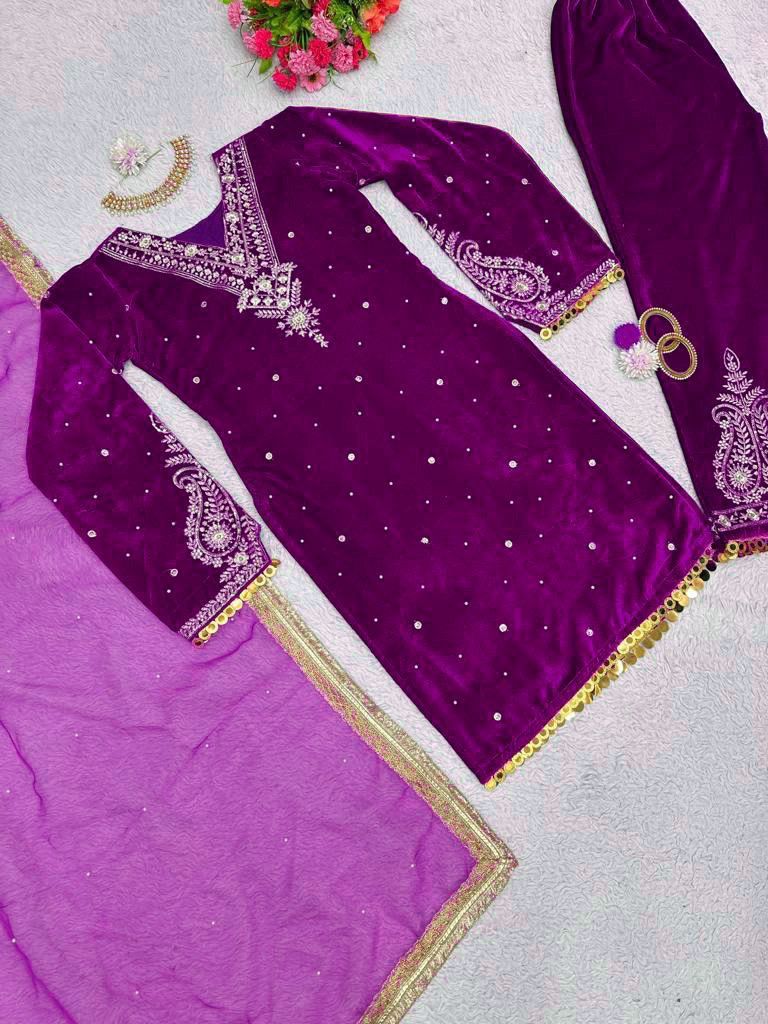 Extra Glitz Of Party- Designer Suit Set