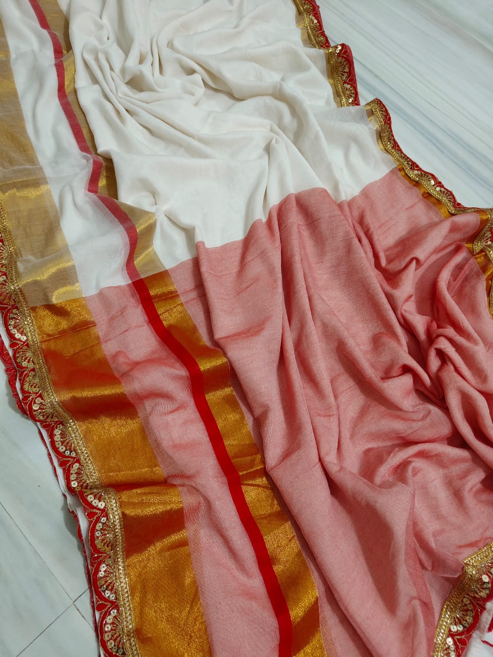 Fantasy Glimmer Mul Cotton Saree
