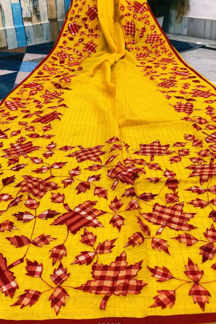 Patar Uronto Golpo Dhonekhali Applique Cotton Saree