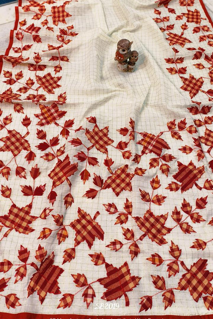 Patar Uronto Golpo Dhonekhali Applique Cotton Saree