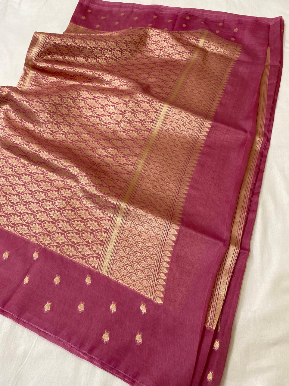 Glitz & Grace Banarasi Munga Silk Saree