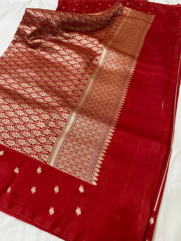 Glitz & Grace Banarasi Munga Silk Saree
