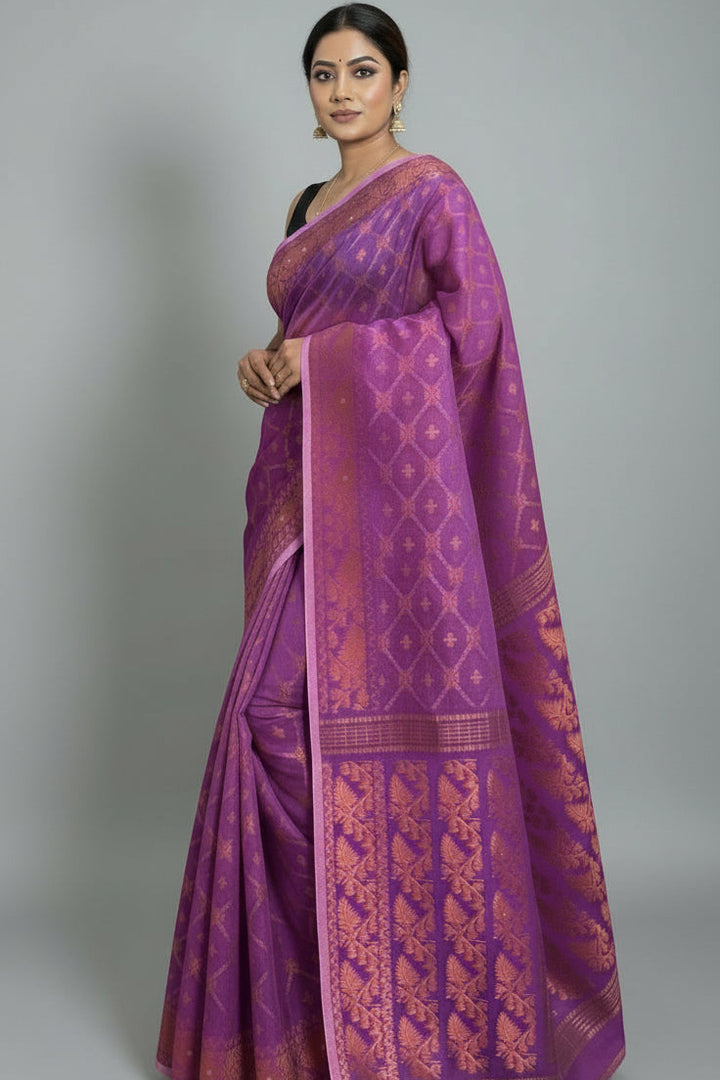 Chithi’r Shur Dhakai Jamdani Saree