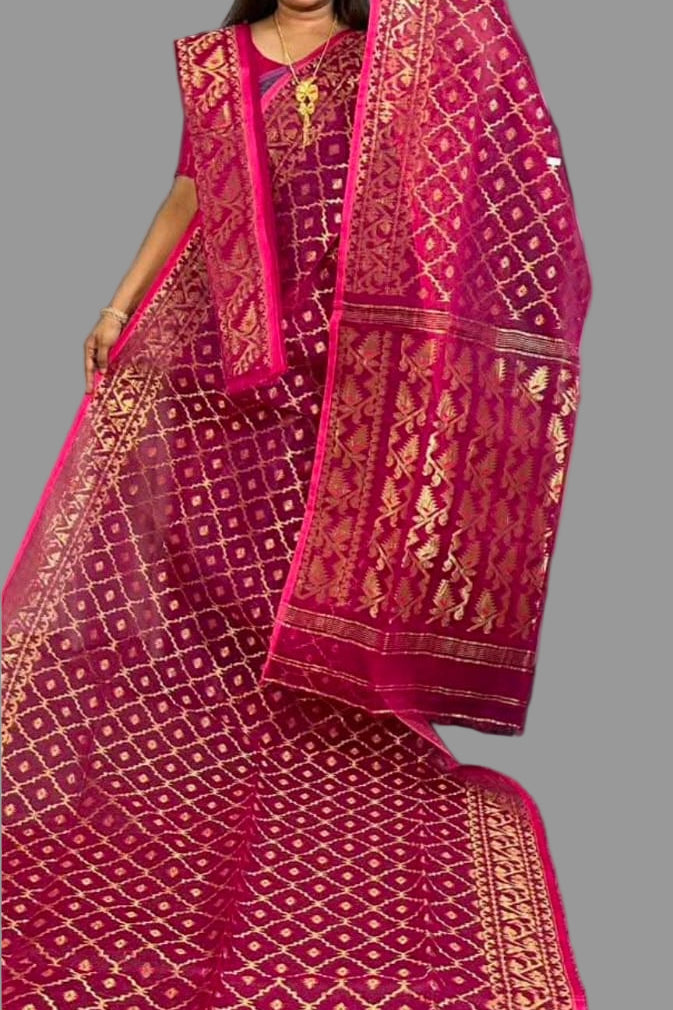 Chithi’r Shur Dhakai Jamdani Saree