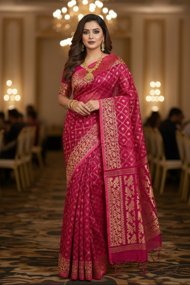 Chithi’r Shur Dhakai Jamdani Saree