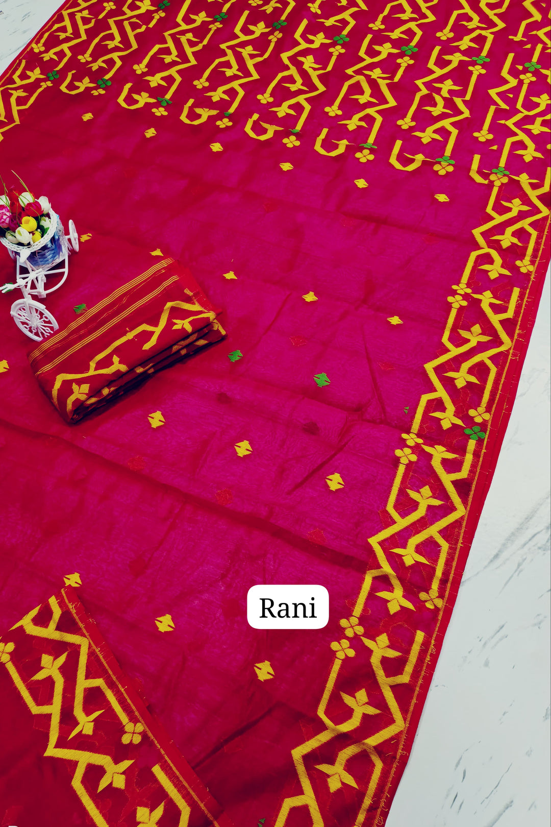 Chorui Pakhi Muslin Dhakai Jamdani Saree