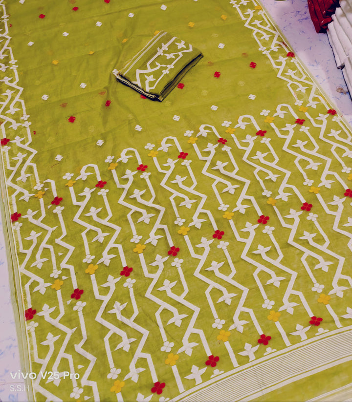 Chorui Pakhi Muslin Dhakai Jamdani Saree