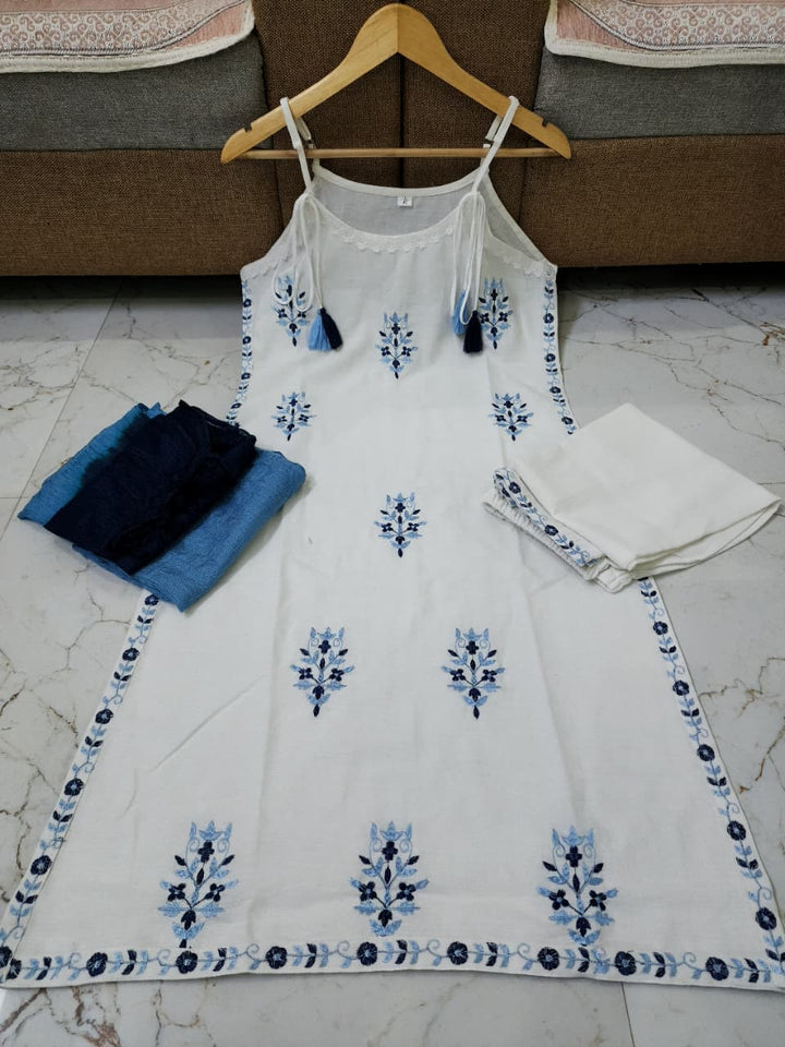 Sleeveless White Cotton Kurti Set