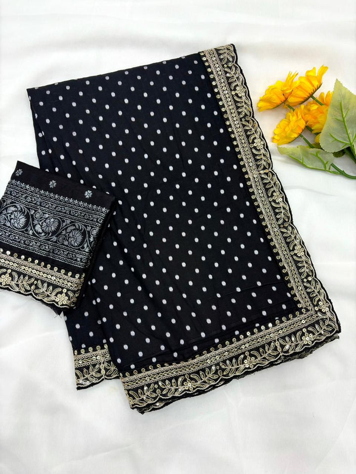 Soothing Spark Georgette Silk Saree