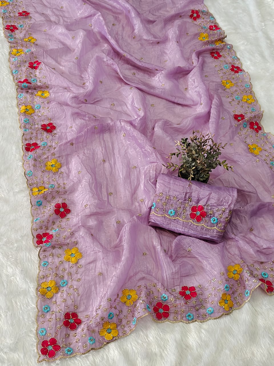 Dewlit Forest Gold Crush Silk Saree