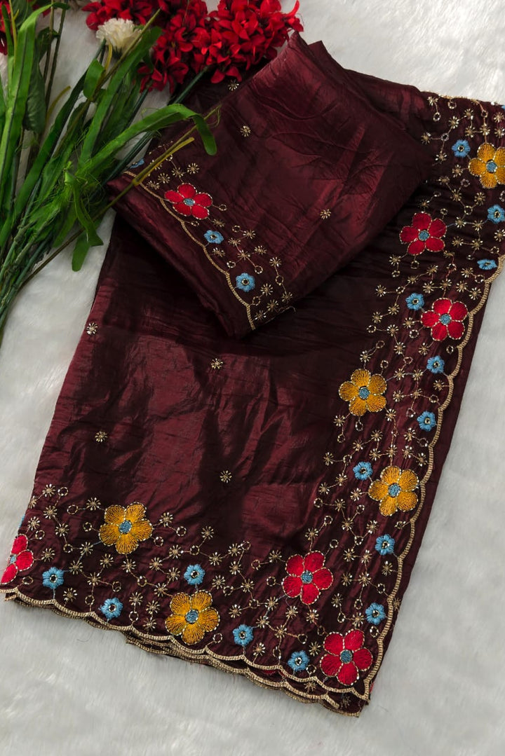 Dewlit Forest Gold Crush Silk Saree