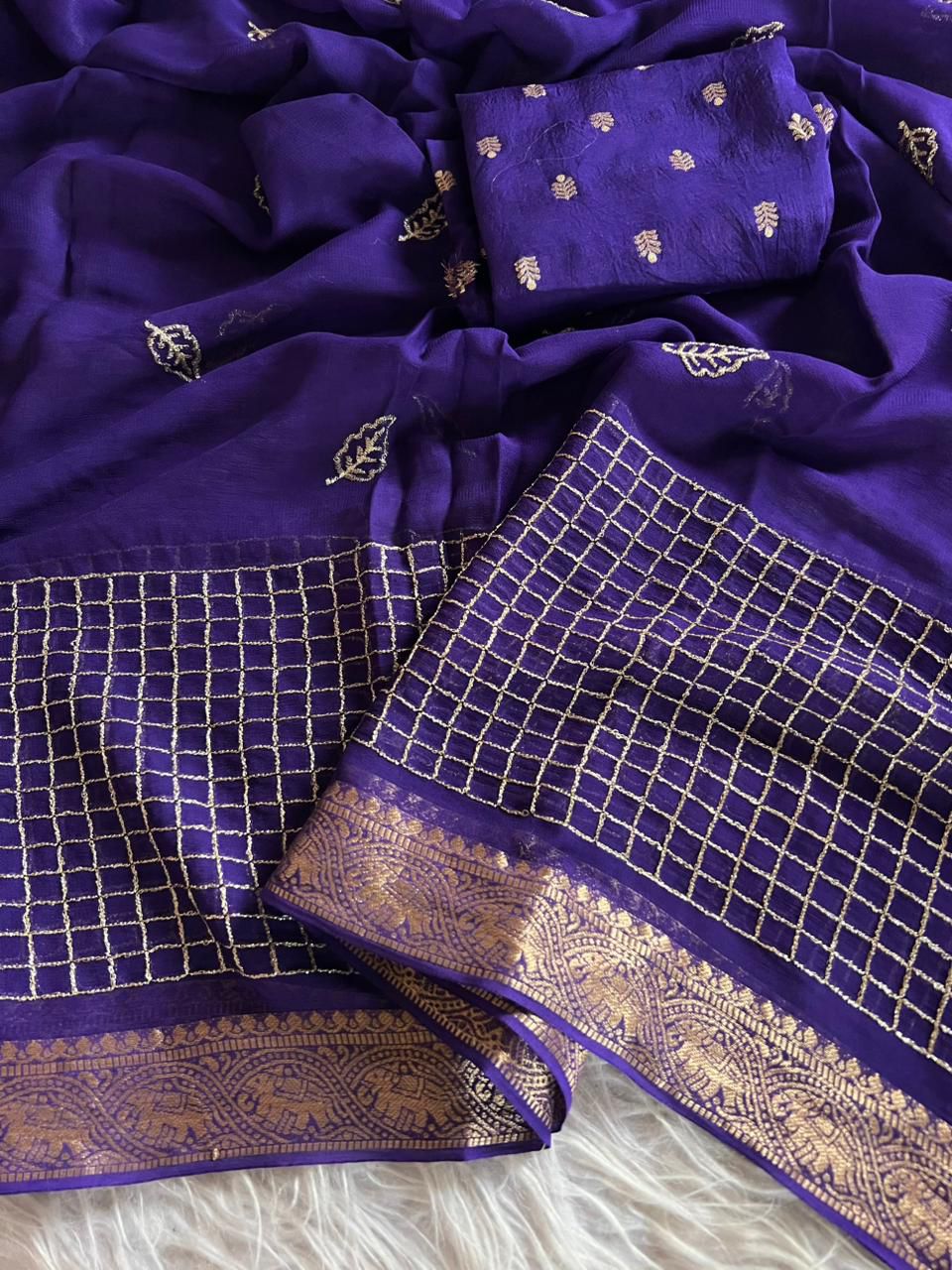 Spotlight Look Viscose Georgette Saree