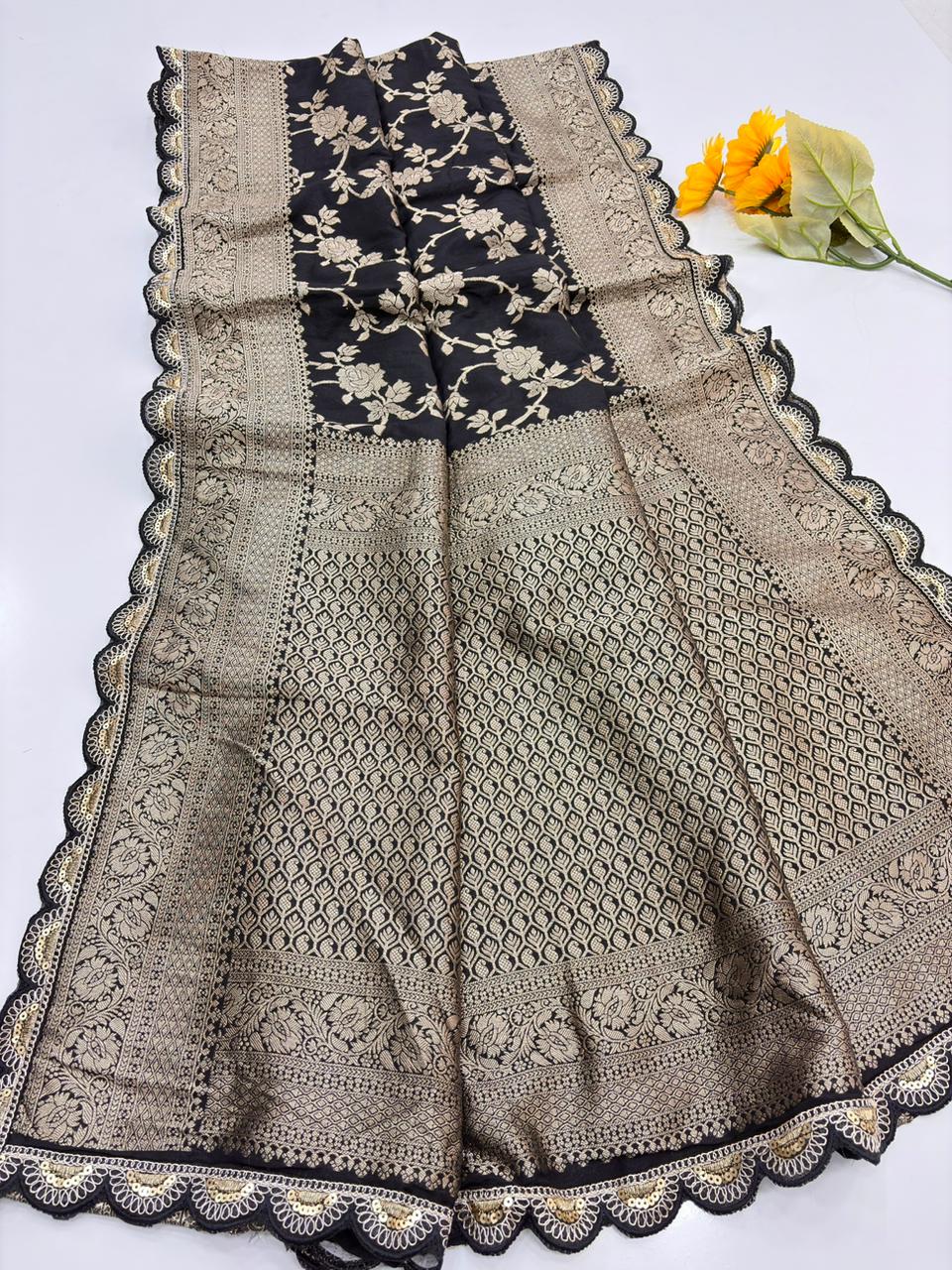 Black Bunch Crepe Khaddi Silk Saree