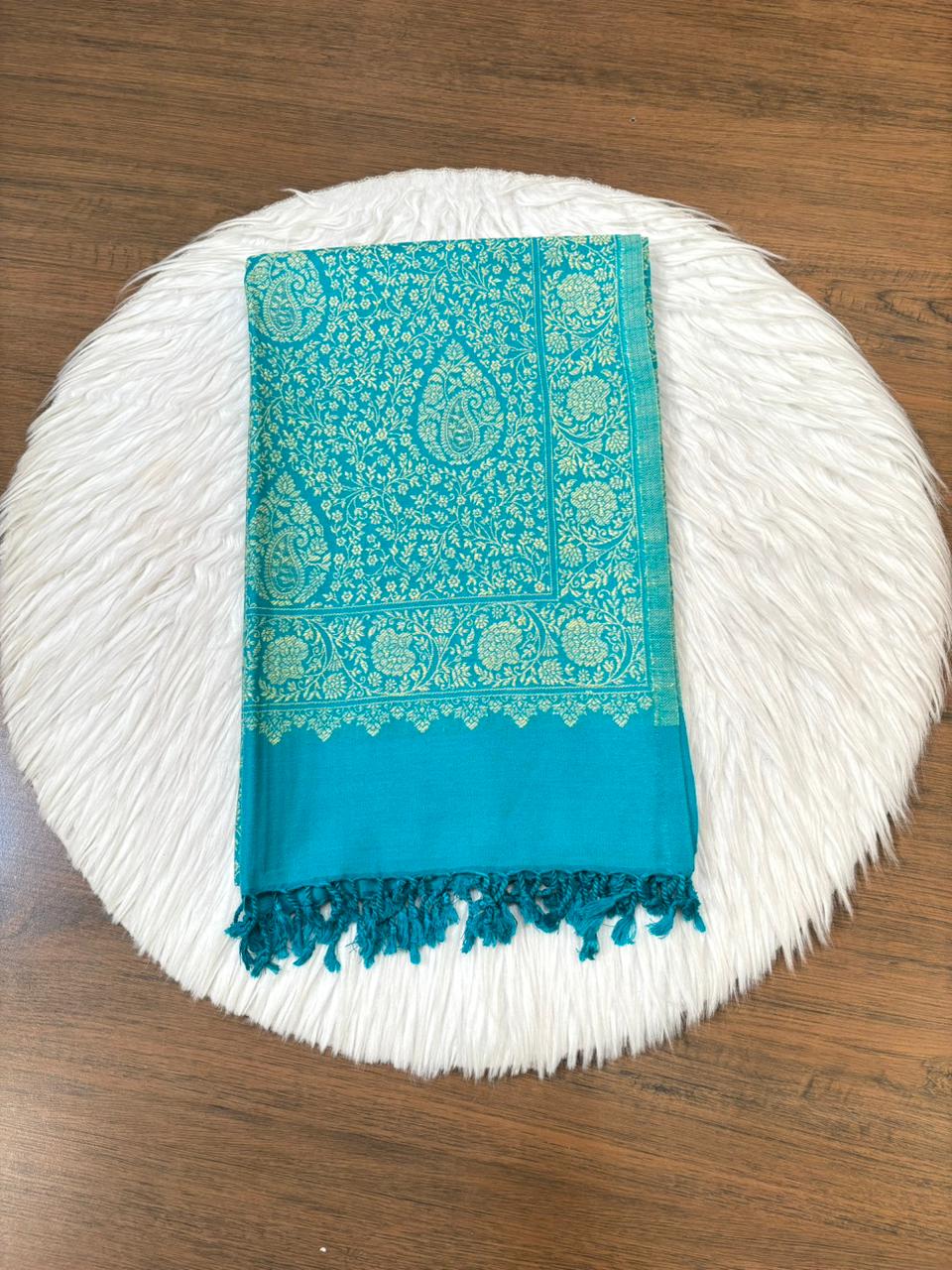 Darjeeling Vives- Women Shawl Collection