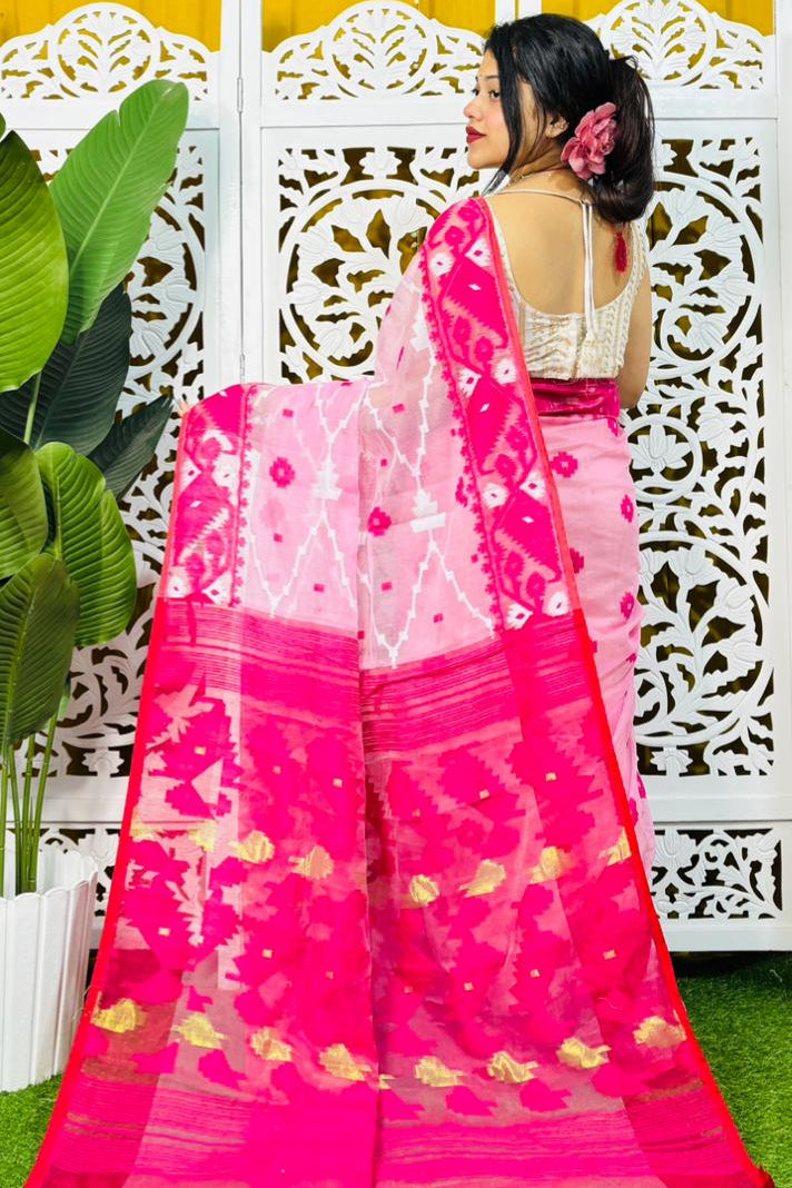 Taan Agni Dhakai Jamdani Saree