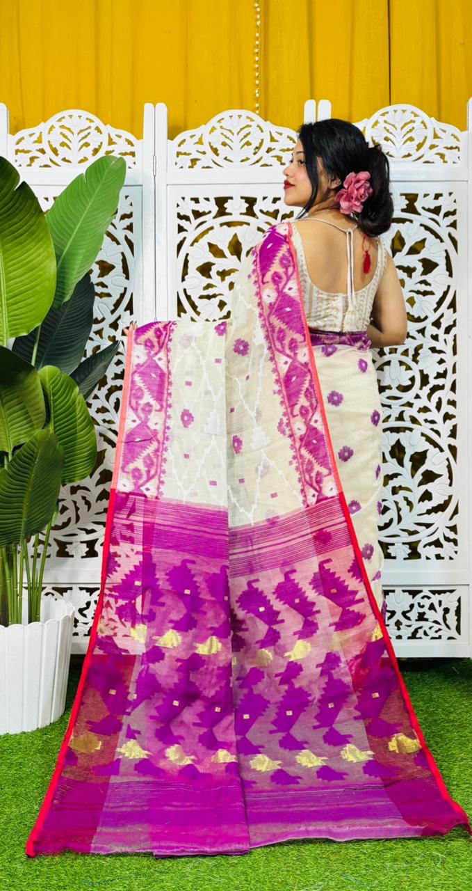 Taan Agni Dhakai Jamdani Saree