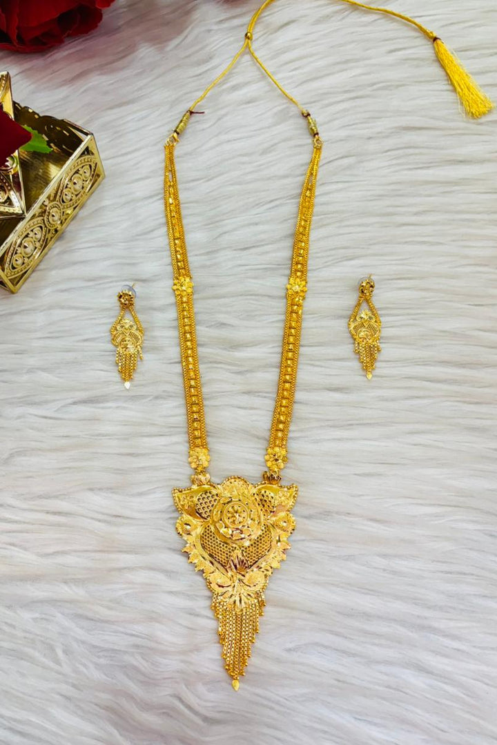 Appealing Look -Statement Necklace Set