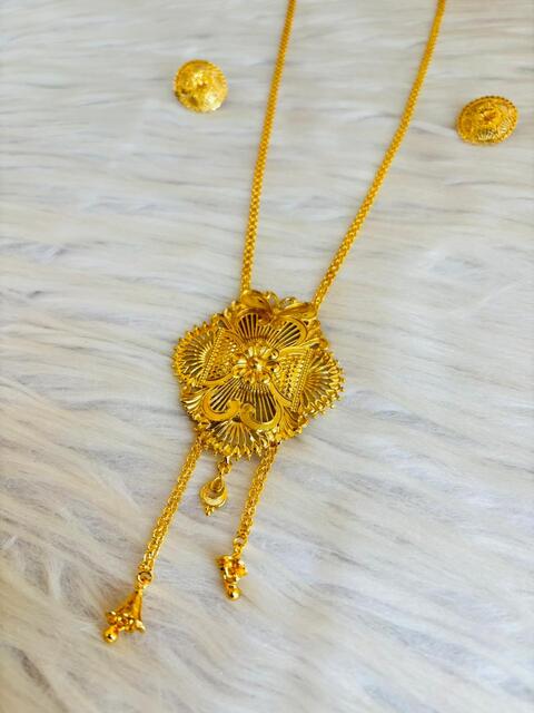 Divyara- Gold Plated Tie Chain With Pendant Set