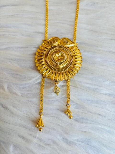 Kanaka Chakra-Gold Plated Tie Chain With Pendant Set