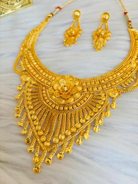 Bandini-Statement Necklace Set(Jewellery)