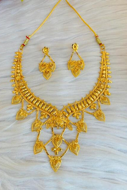 Star Of The Day-Statement Necklace Set(Jewellery)