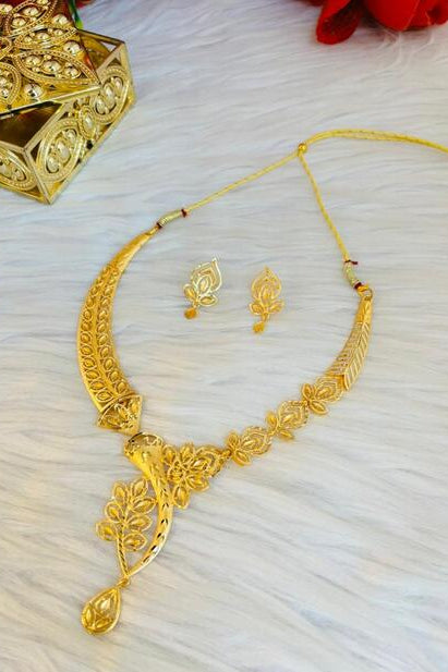 Royal Leaf Elegance-Necklace Set