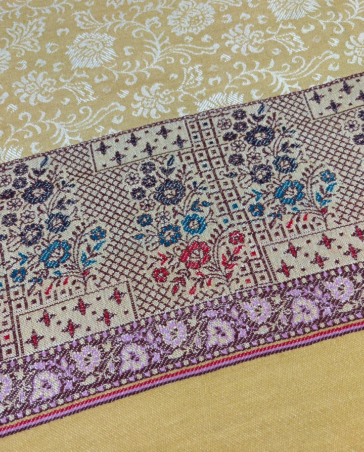 Pleasing The Weather-Women Shawl Collection