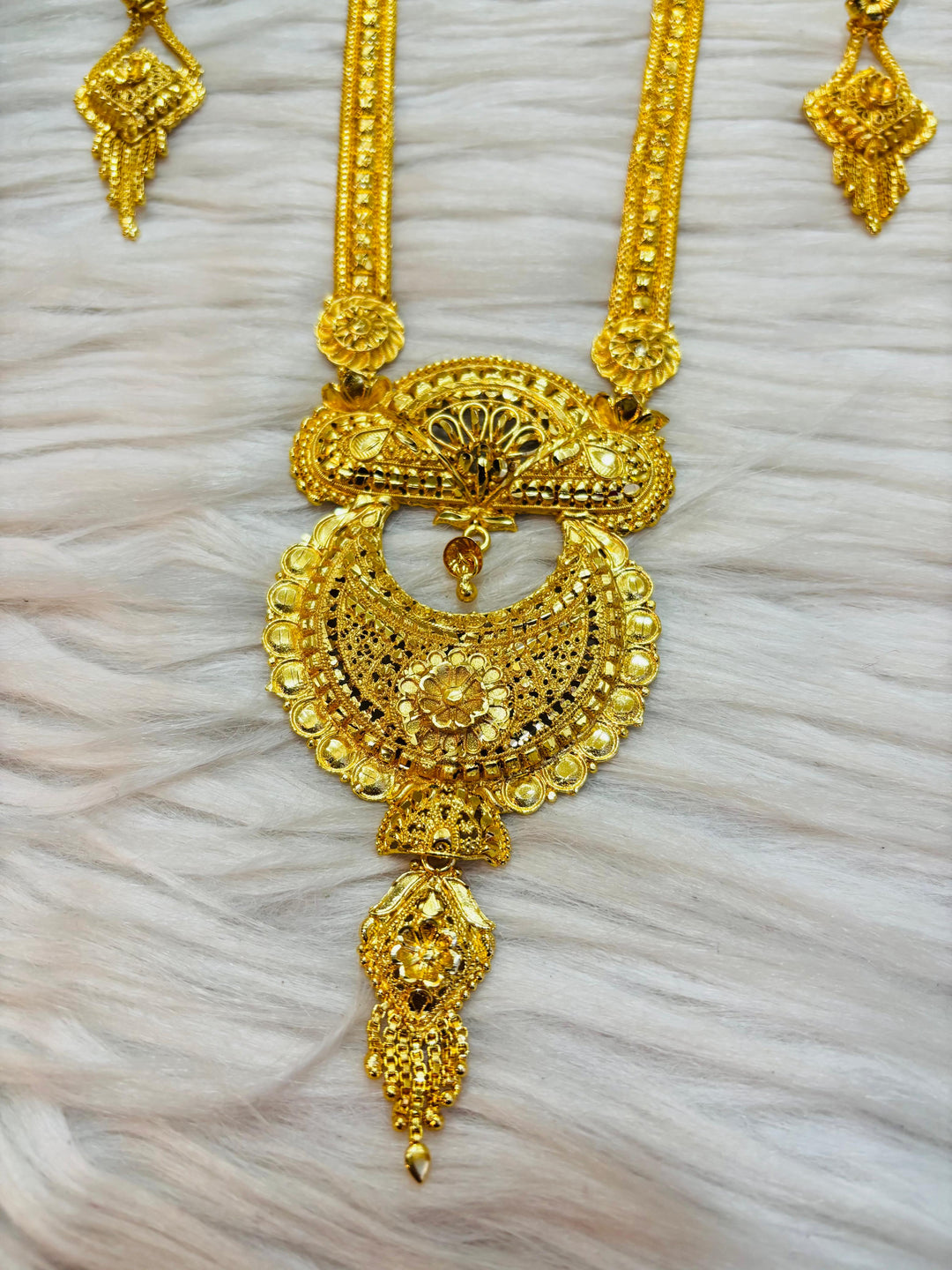 Empress Aura-Statement Necklace Set