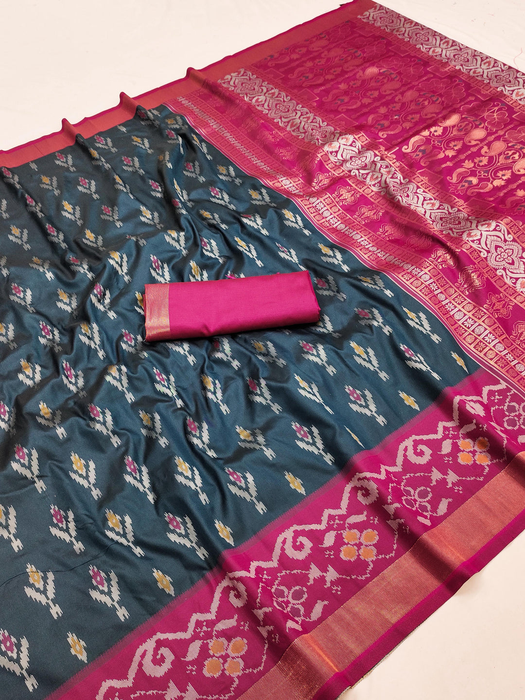 Trendy Pochampalli Silk Saree
