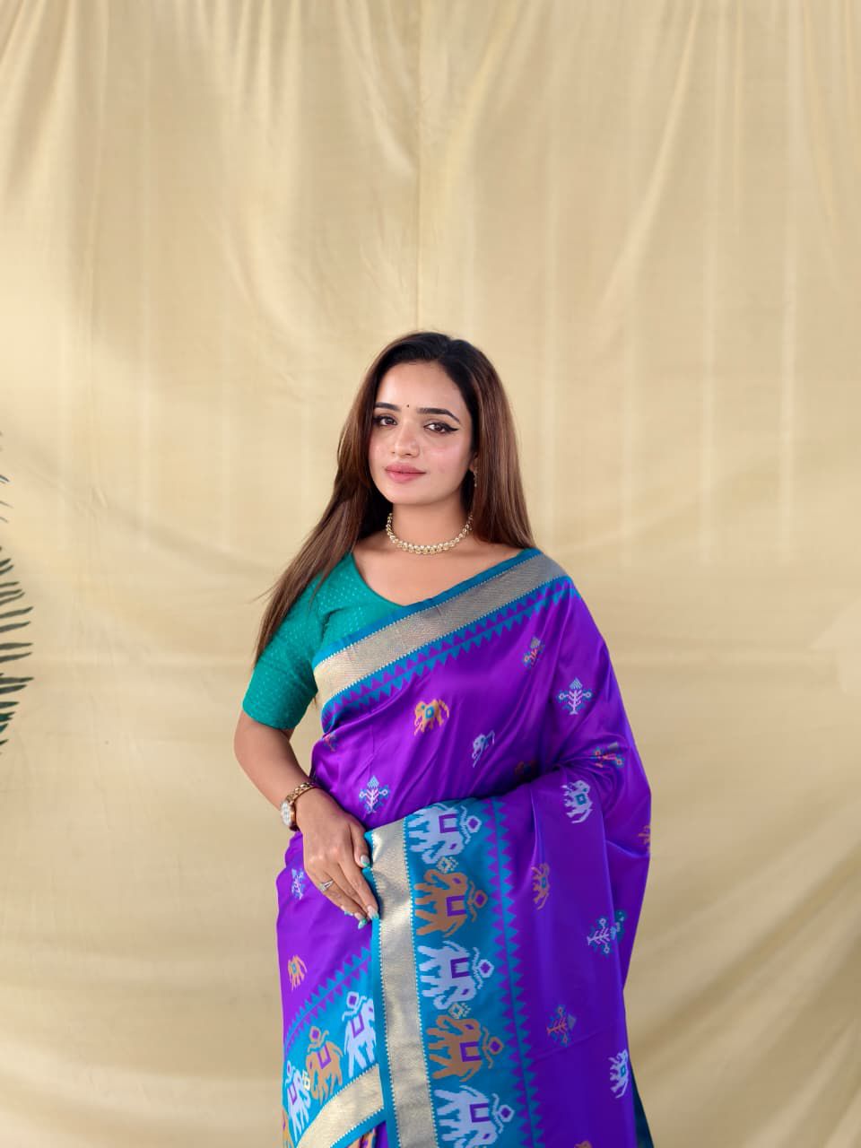 Glow Essence Fancy Partywear Silk Saree